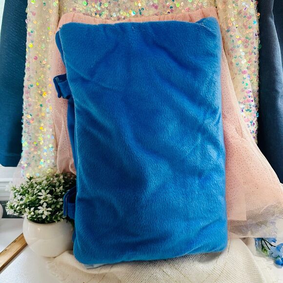 Disney Frozen pillow book Follow Your Heart - Picture 2 of 6